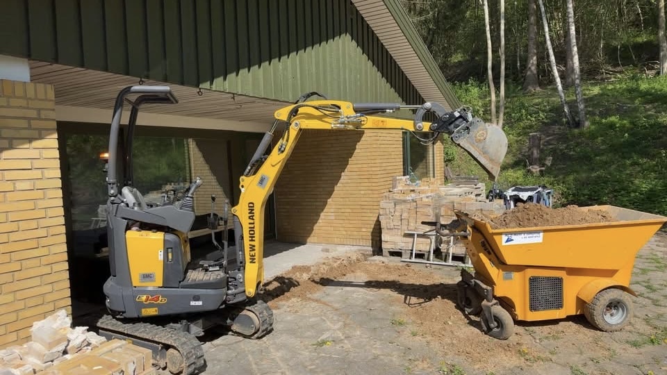 Minigraver 1400kg thumbnail 1